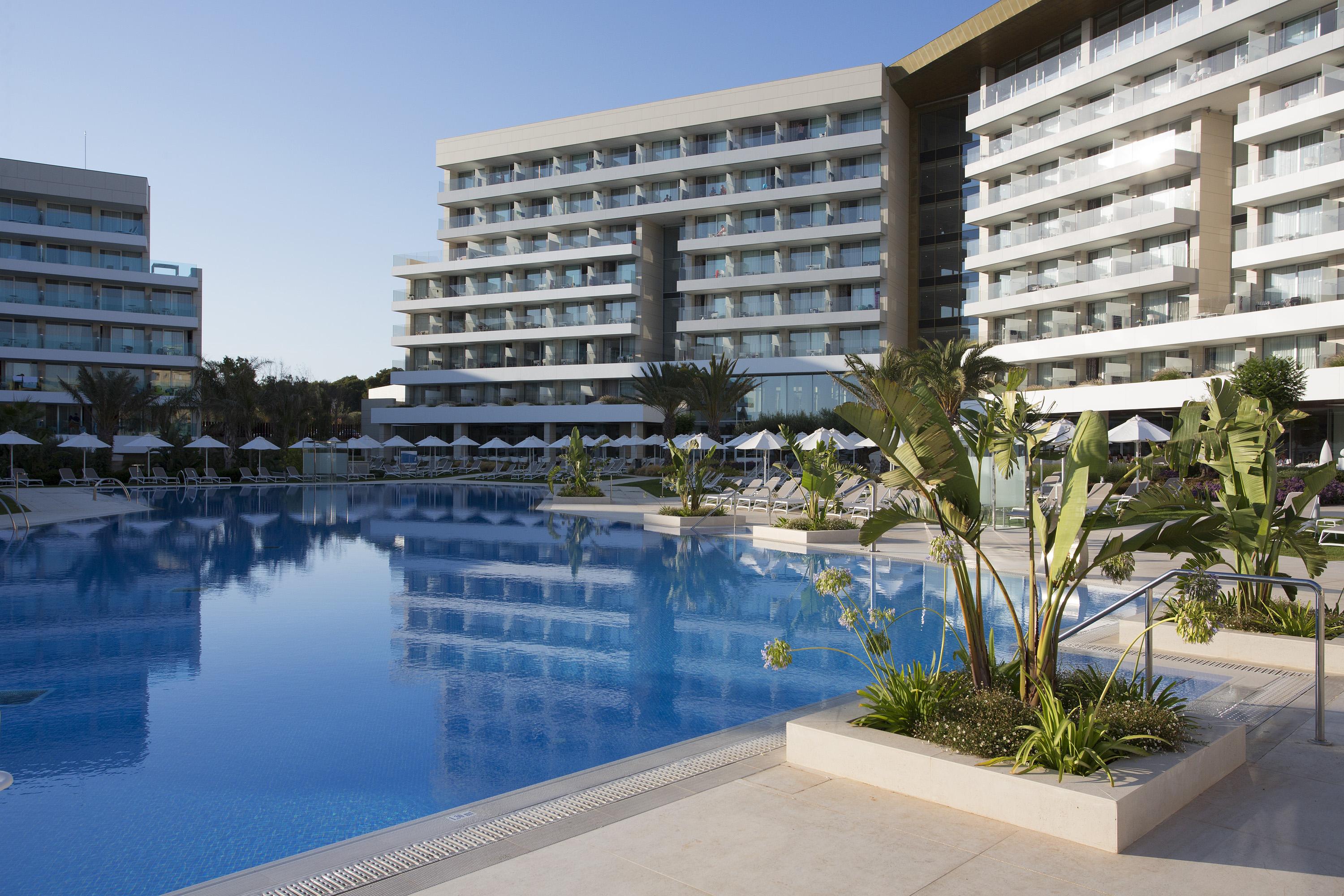 Hipotels Playa De Palma Palace&Spa (Adults Only) Ngoại thất bức ảnh The hotel's main pool